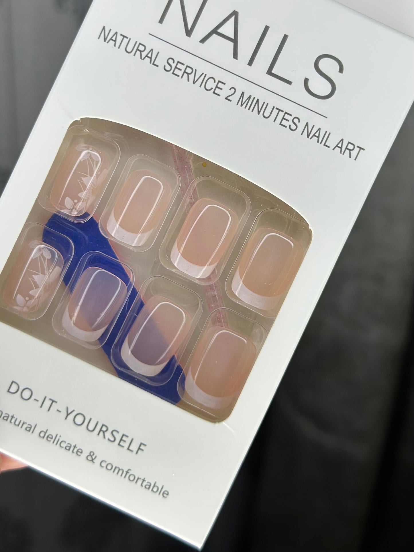 Classic French Bloom Reusable Press on Nails